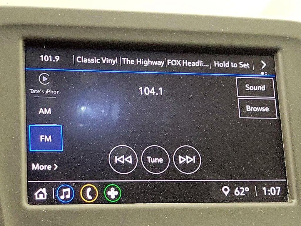 used 2024 Chevrolet Equinox car, priced at $22,998