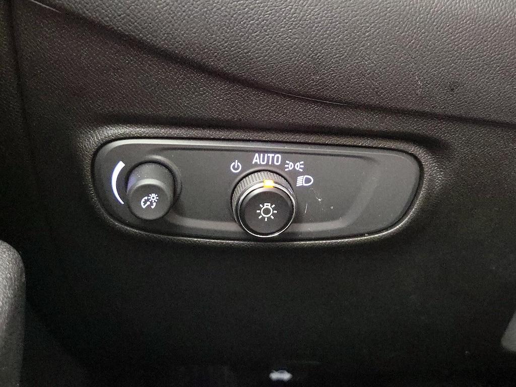 used 2022 Chevrolet Equinox car, priced at $18,998