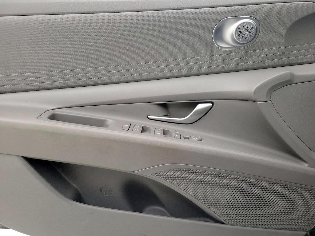 used 2022 Hyundai Elantra car, priced at $18,998