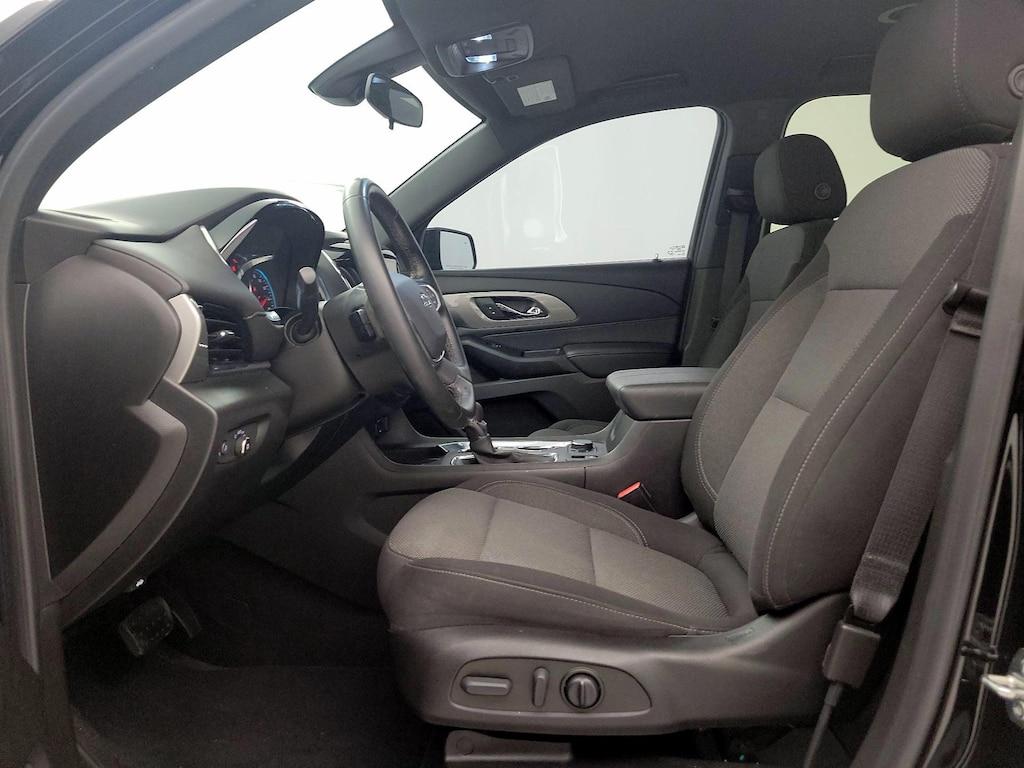 used 2023 Chevrolet Traverse car, priced at $30,998
