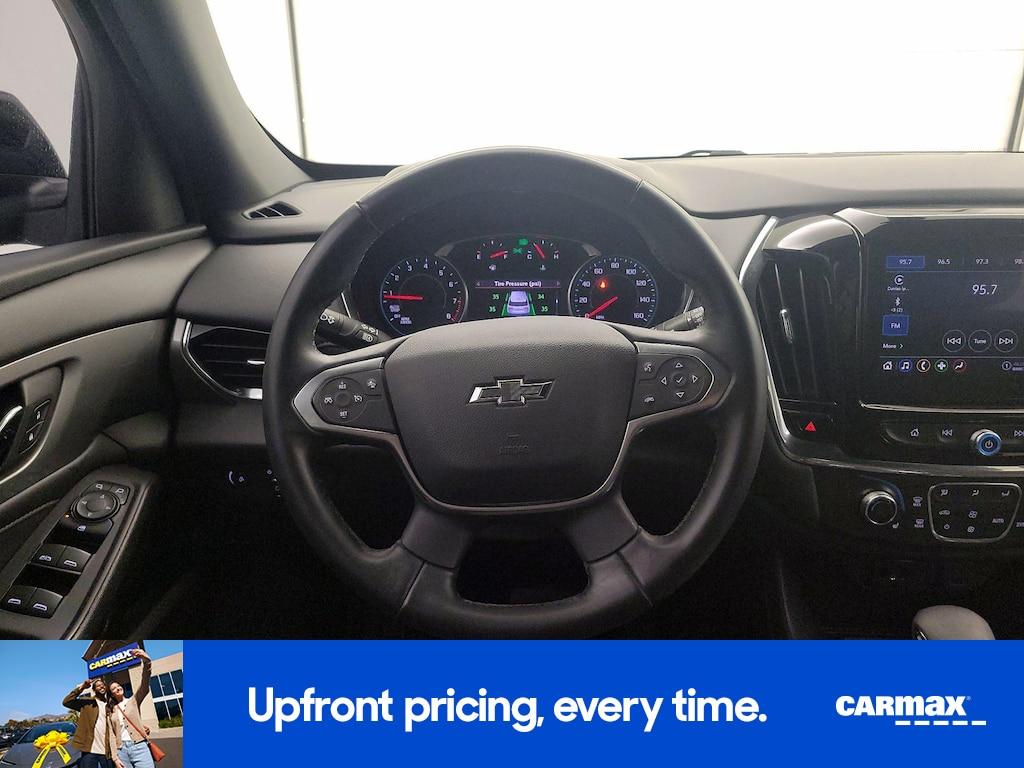 used 2023 Chevrolet Traverse car, priced at $30,998