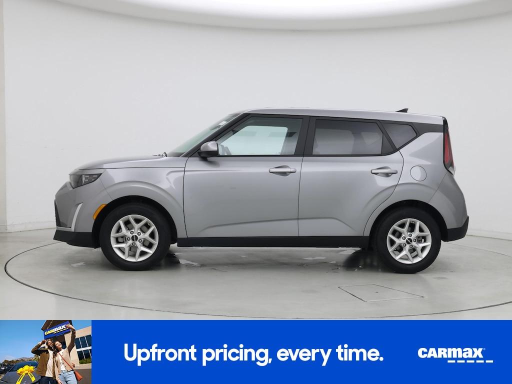 used 2025 Kia Soul car, priced at $19,998