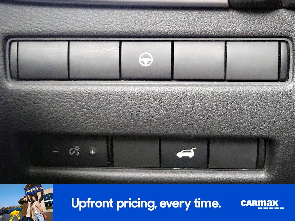 used 2022 Nissan Rogue car, priced at $22,998