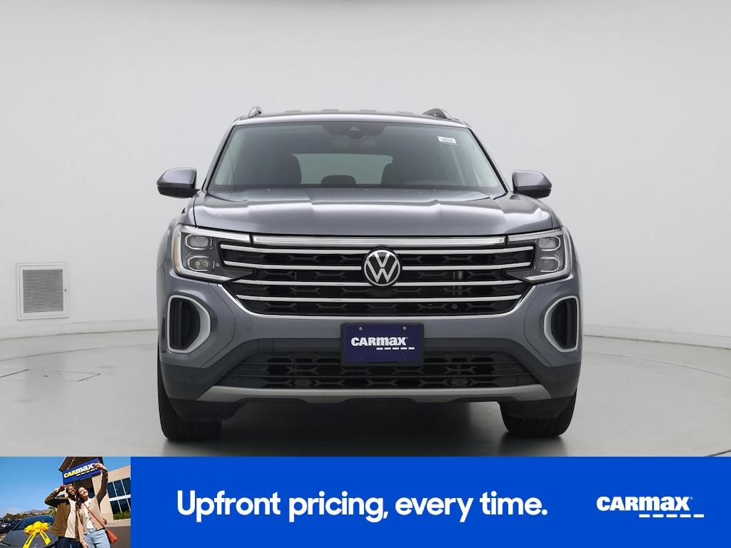 used 2025 Volkswagen Atlas car, priced at $33,998