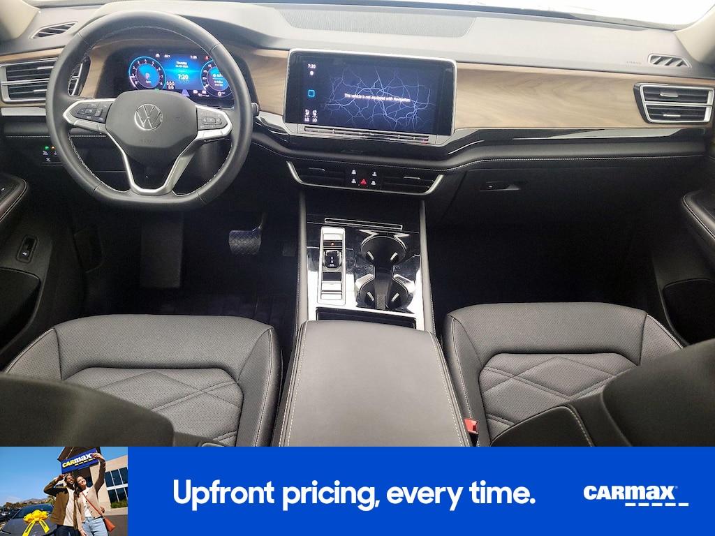used 2025 Volkswagen Atlas car, priced at $33,998