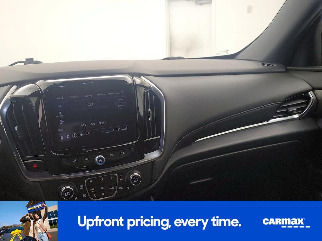 used 2023 Chevrolet Traverse car, priced at $30,998