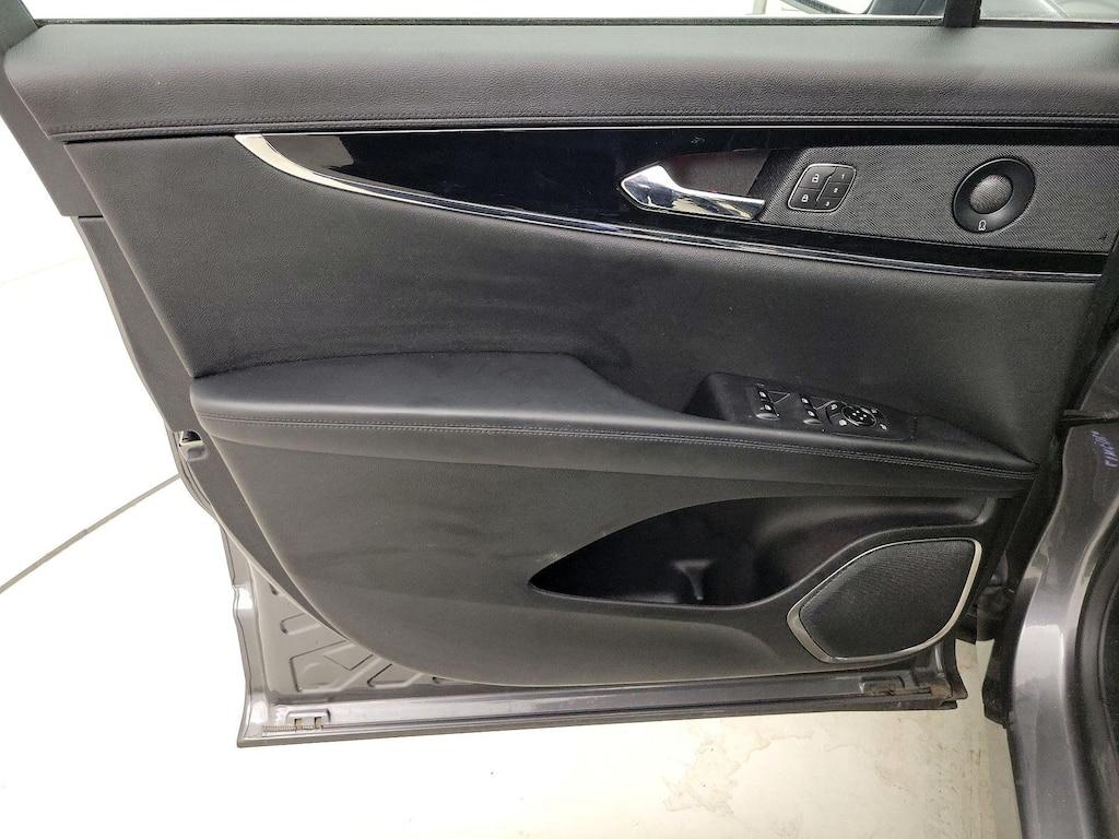 used 2023 Lincoln Nautilus car, priced at $40,998