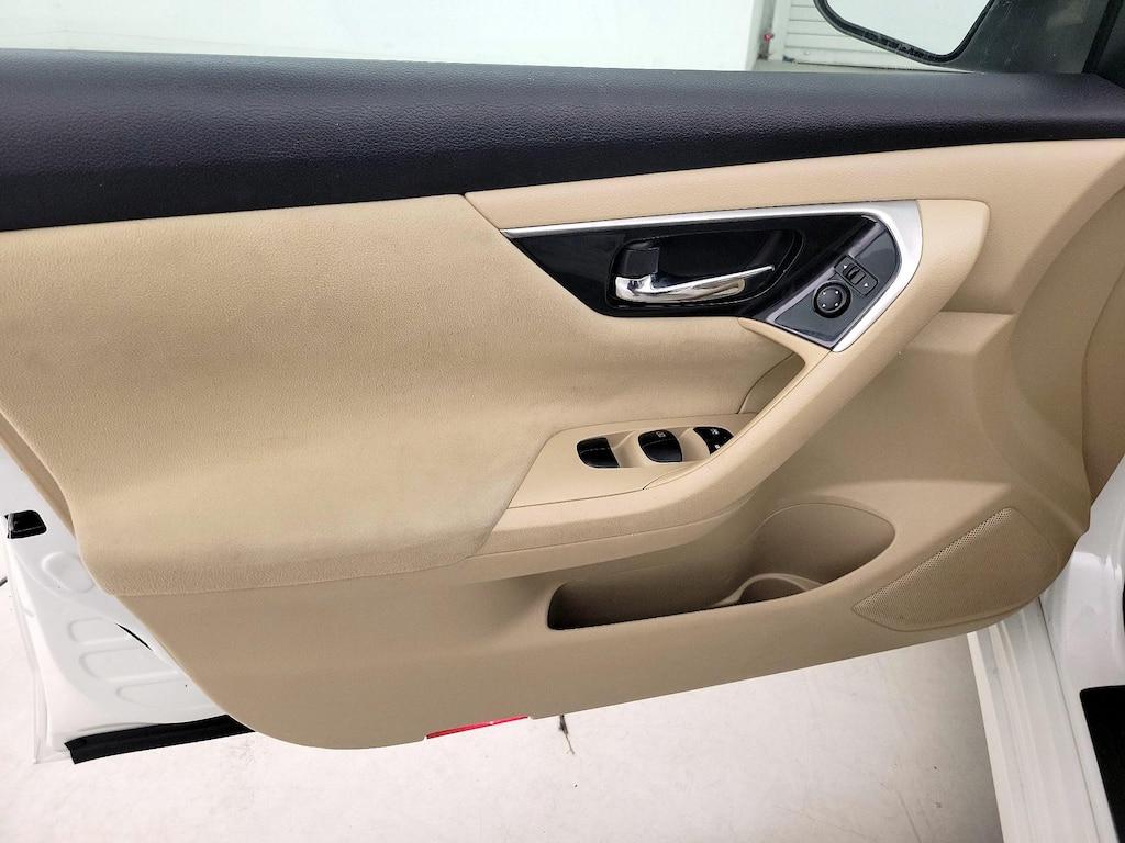 used 2014 Nissan Altima car, priced at $13,998