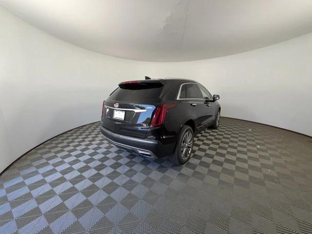 new 2025 Cadillac XT5 car, priced at $51,290