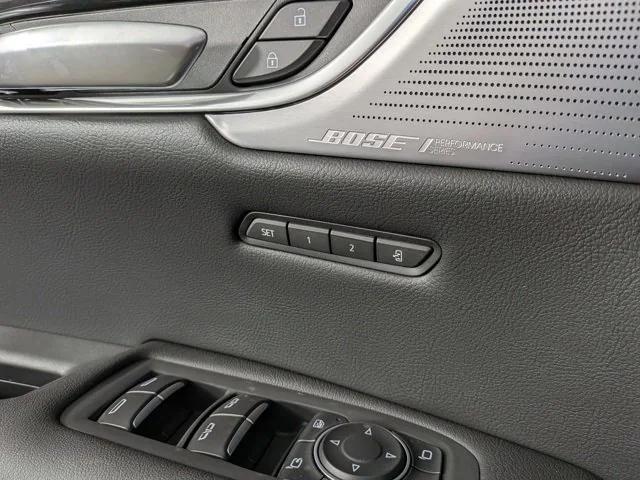 new 2025 Cadillac XT5 car, priced at $51,290