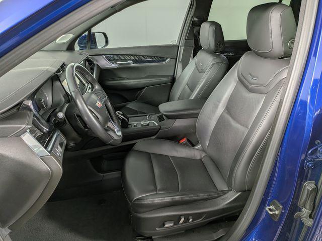 used 2023 Cadillac XT6 car, priced at $35,842