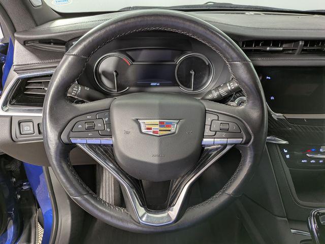 used 2023 Cadillac XT6 car, priced at $35,842