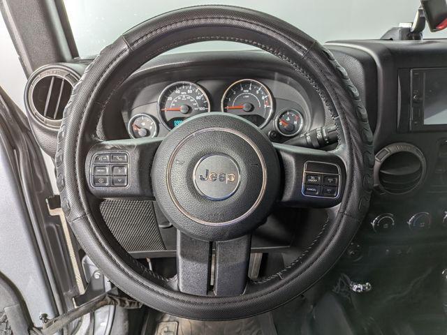 used 2015 Jeep Wrangler Unlimited car, priced at $9,192
