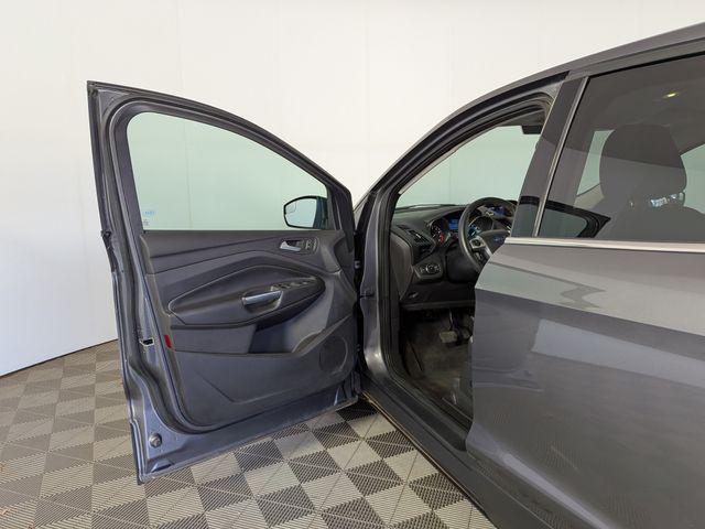 used 2014 Ford Escape car, priced at $5,407