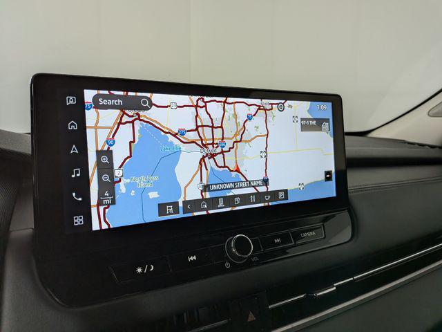 used 2025 Mitsubishi Outlander car, priced at $26,416