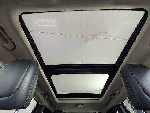 used 2015 Jeep Cherokee car, priced at $11,704