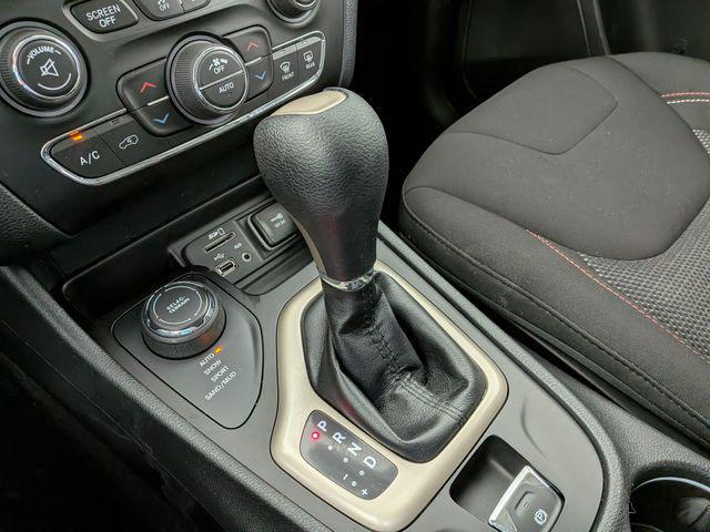 used 2016 Jeep Cherokee car, priced at $11,682