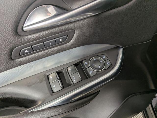 used 2020 Cadillac XT4 car, priced at $20,765