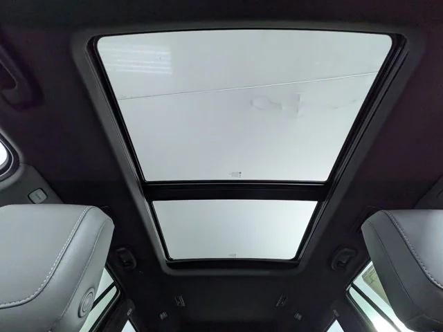 new 2025 Cadillac XT6 car, priced at $56,011