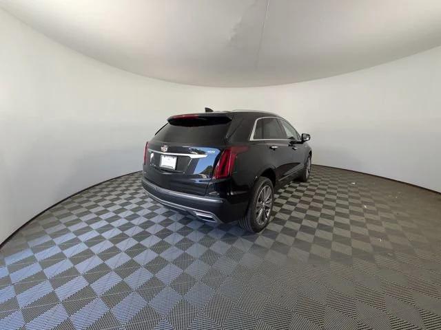 new 2025 Cadillac XT5 car, priced at $55,715