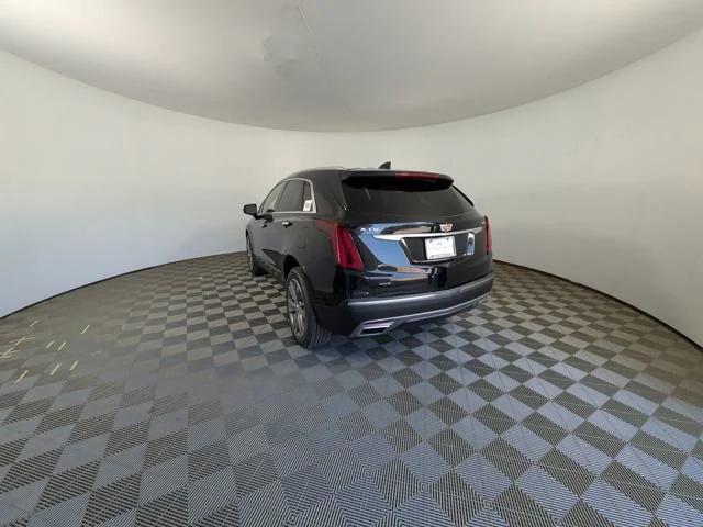 new 2025 Cadillac XT5 car, priced at $55,715