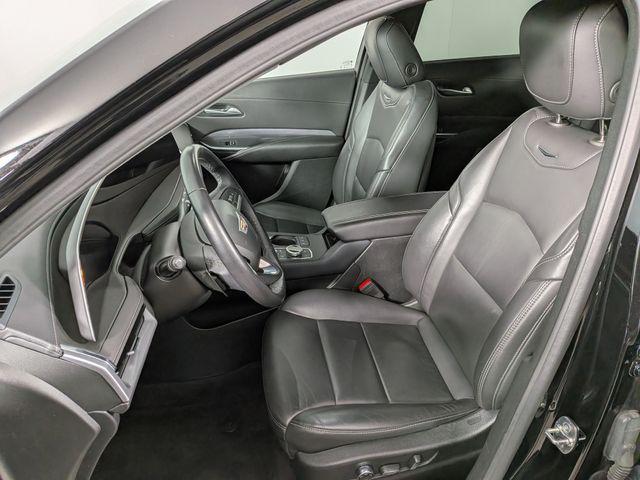 used 2025 Cadillac XT4 car, priced at $31,684