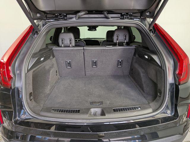 used 2025 Cadillac XT4 car, priced at $31,684
