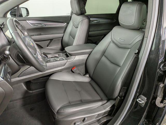used 2023 Cadillac XT5 car, priced at $24,284