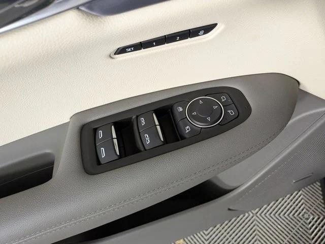 new 2025 Cadillac XT6 car, priced at $56,079