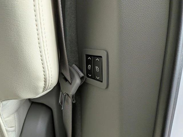 new 2025 Cadillac XT6 car, priced at $56,079