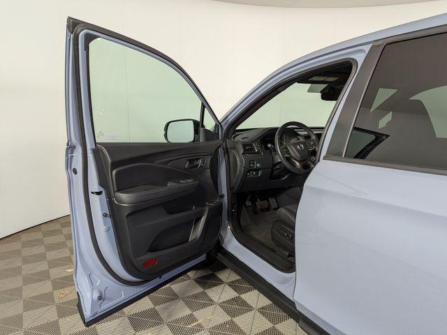 used 2023 Honda Passport car, priced at $34,005