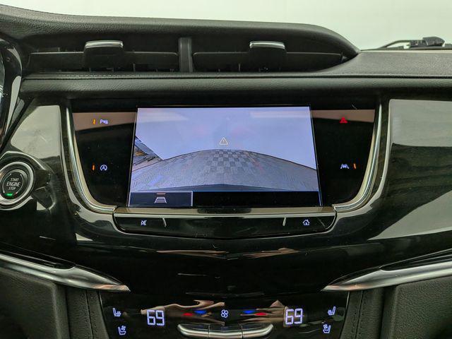 used 2022 Cadillac XT6 car, priced at $31,114