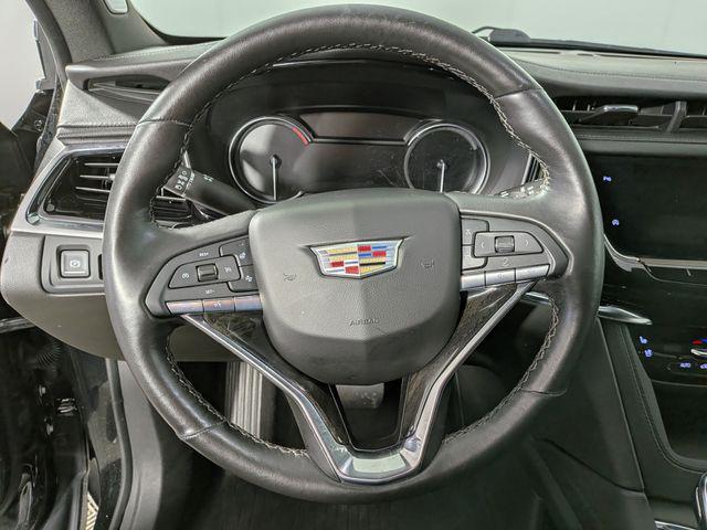 used 2022 Cadillac XT6 car, priced at $31,114