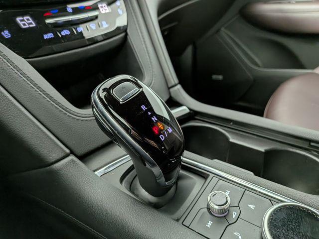 used 2022 Cadillac XT6 car, priced at $31,114