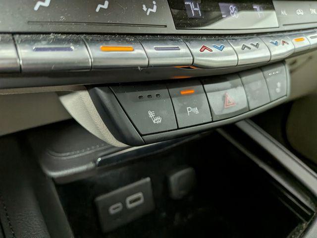 used 2023 Cadillac XT4 car, priced at $24,013