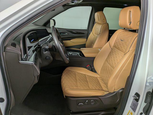 used 2024 Cadillac Escalade car, priced at $72,104