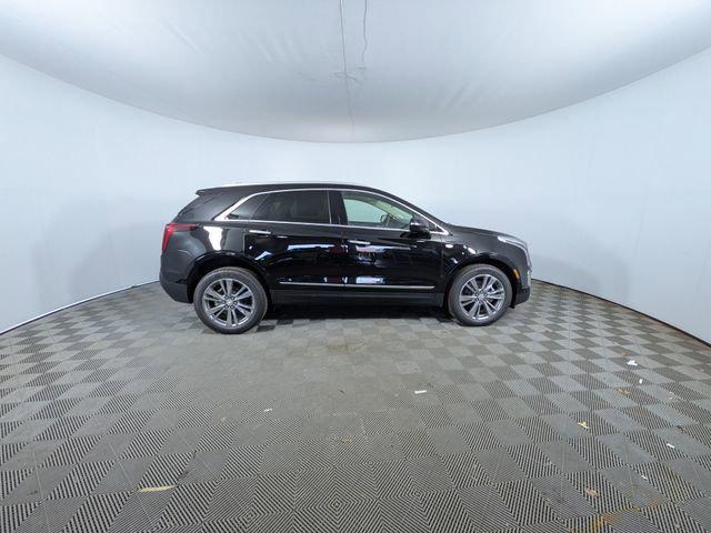 new 2026 Cadillac XT5 car, priced at $56,705