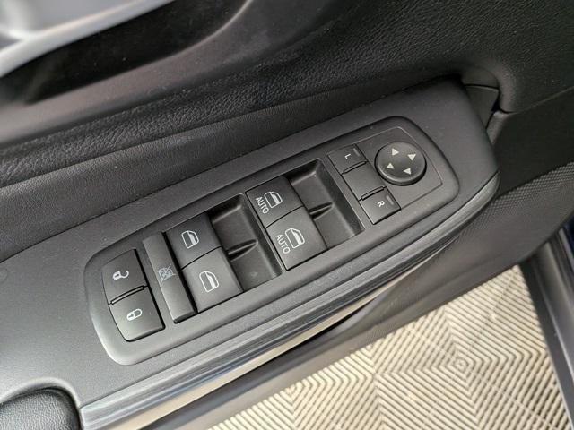 used 2016 Jeep Cherokee car, priced at $10,733