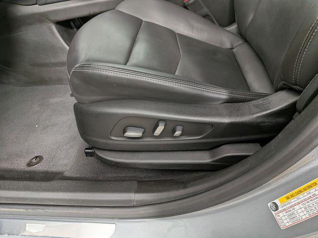used 2023 Cadillac XT6 car, priced at $32,270