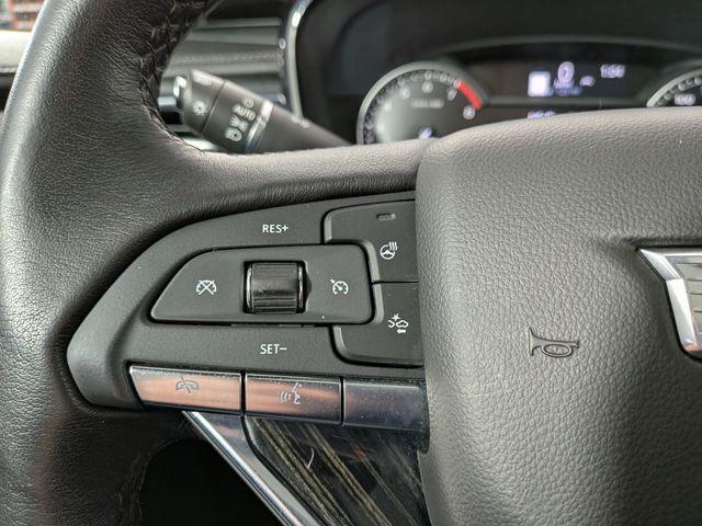 used 2023 Cadillac XT6 car, priced at $32,270