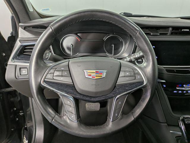 used 2023 Cadillac XT5 car, priced at $33,278