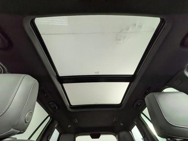 new 2025 Cadillac XT6 car, priced at $54,952