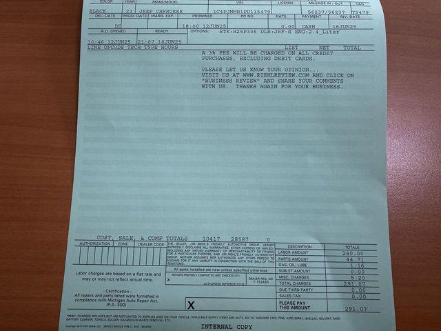 used 2023 Jeep Cherokee car, priced at $19,227