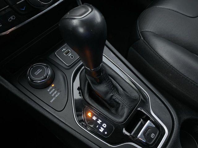 used 2023 Jeep Cherokee car, priced at $19,227