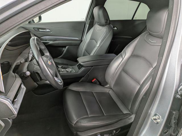 used 2025 Cadillac XT4 car, priced at $33,026