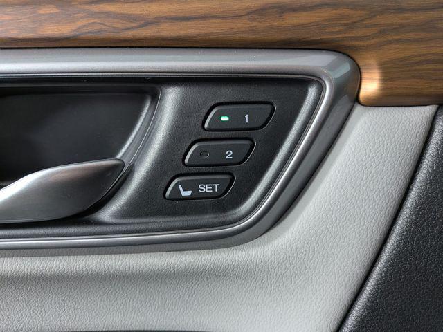 used 2019 Honda CR-V car, priced at $26,079