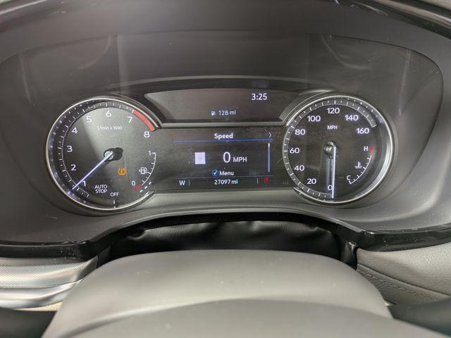 used 2023 Cadillac XT5 car, priced at $30,573