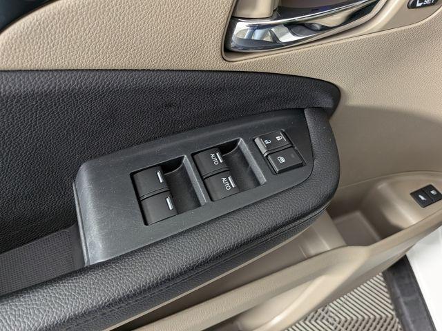 used 2022 Honda Pilot car, priced at $32,834