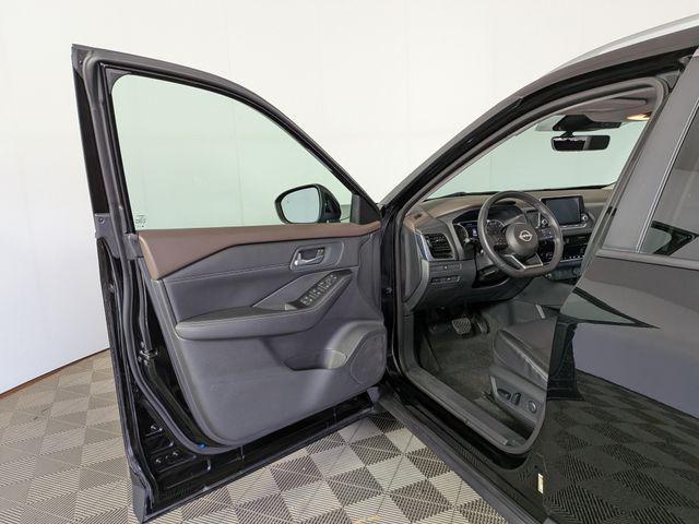 used 2023 Nissan Rogue car, priced at $24,996