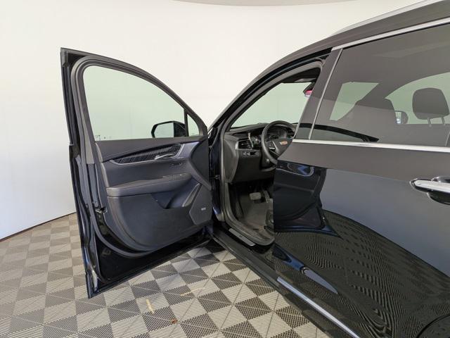 used 2024 Cadillac XT6 car, priced at $42,254